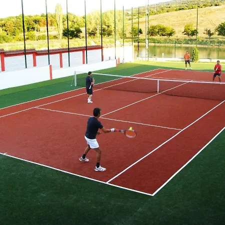 Prity Sport Botique Хотел Горна Оряховица